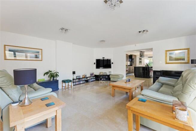 Living/Dining Room