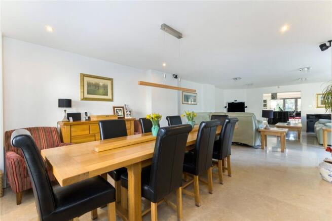 Dining/Living Room