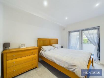 Bridlington - 2 bedroom semi-detached bungalow for ...
