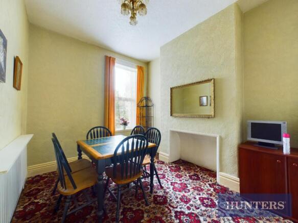 CAM03696G0-PR0427-STILL014.jpg