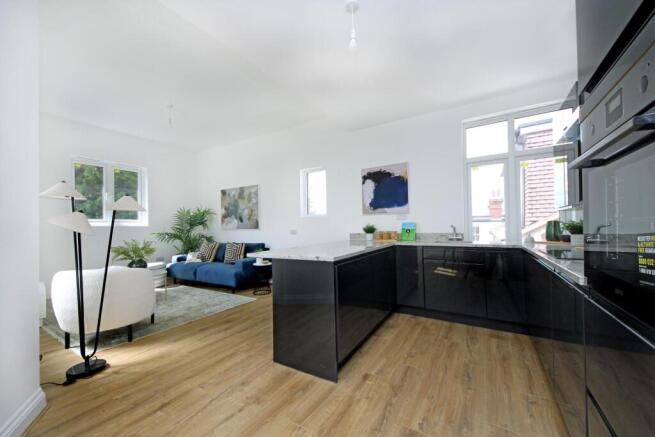 Woodfield Rd (8).jpg