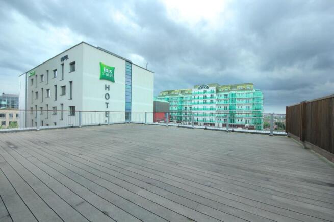 Bruce Court (Top Terrace) (1).jpg