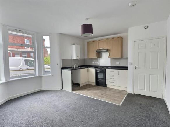 Open Plan Kitchen Lounge