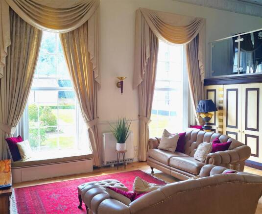 Living Area.jpg