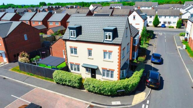 Harrier Way, Estate Agent, Burton on Trent (38).jp