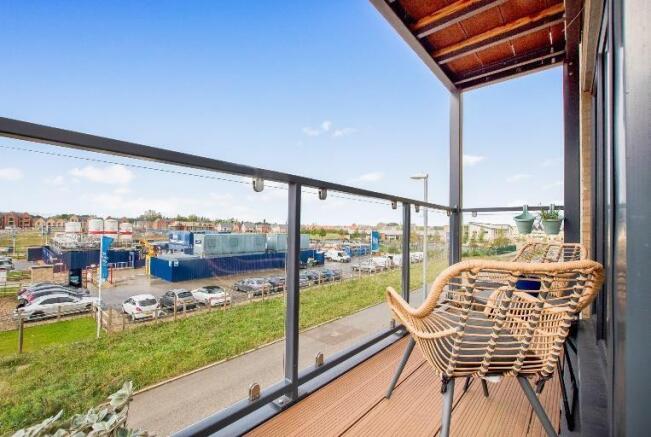Balcony 2.jpg