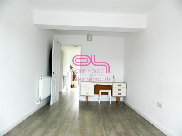 Dining / Bed Room 1