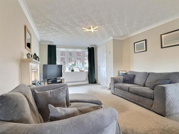 Open Plan Lounge & Dining Room