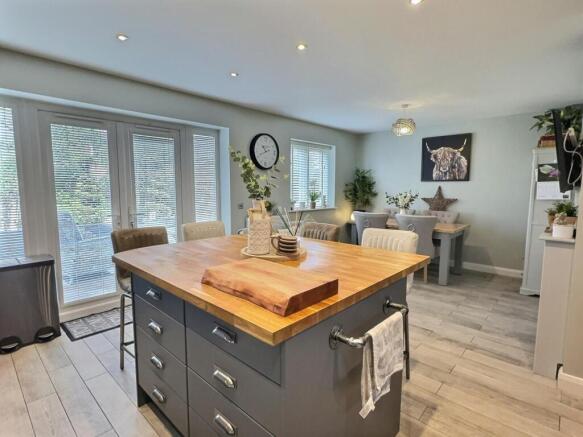 Kitchen Diner