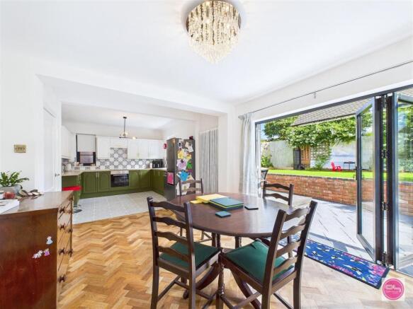 Burton Road, Castle Gresley (8).jpg