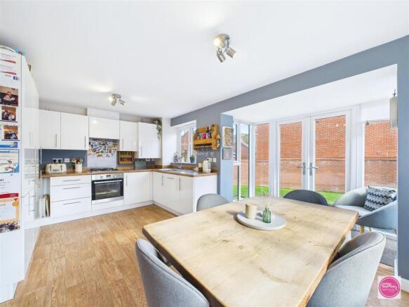 Sunderland Cloise, Church Gresley (13).jpg