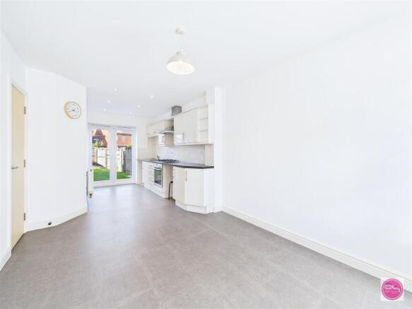 Blakeholme Court, Burton on Trent (1).jpg