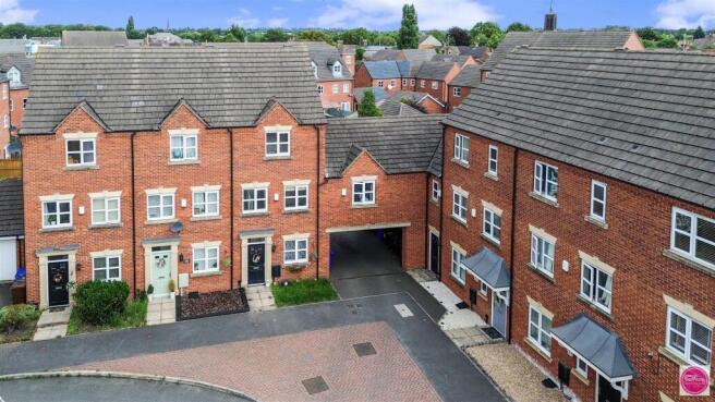 Blakeholme Court, Burton on Trent (2).jpg