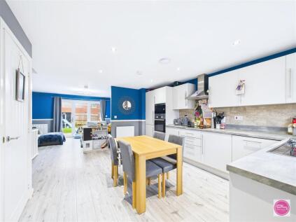 Marble Drive, Newhall, Swadlincote