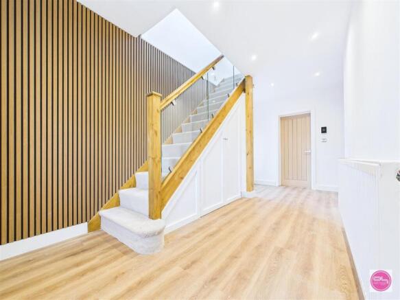 Moat Bank, Bretby (1).jpg