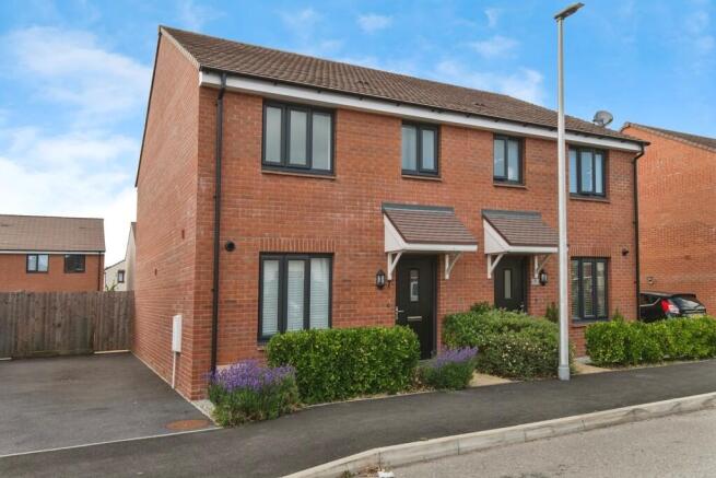 7oldshowfieldway-...