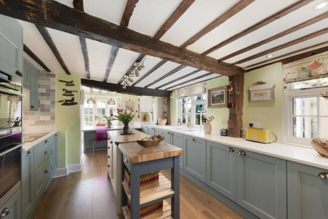 Kitchen/Breakfast