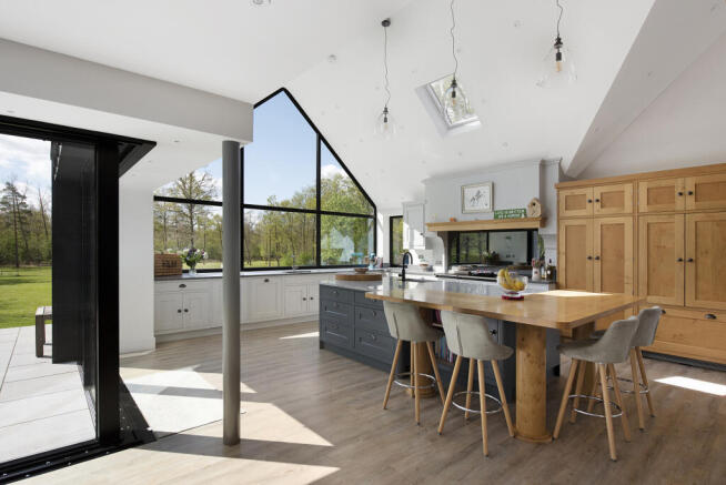Kitchen/Dining