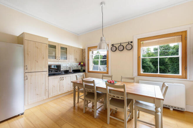 Kitchen/Dining