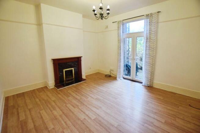 Reception Room/Bedroom