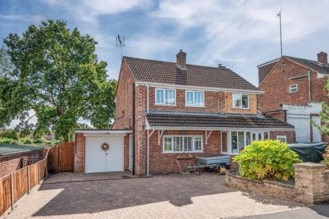 Tennyson Road, Headless Cross, Redditch, B97