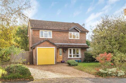 Chestnut Walk, Pulborough, West Sussex, RH20