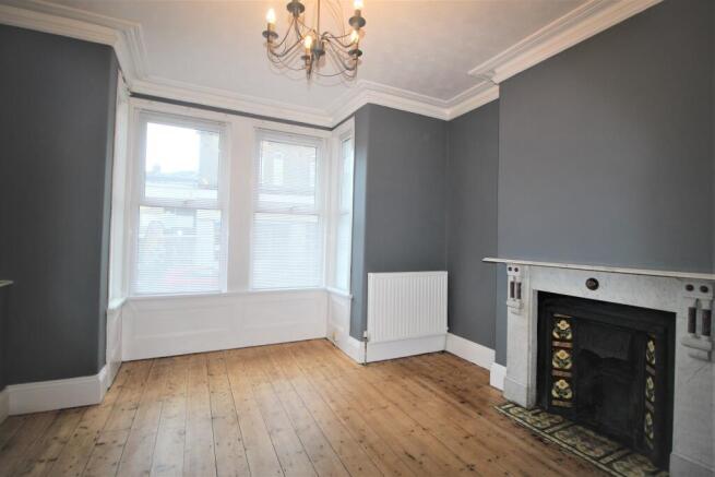 Living room (1)