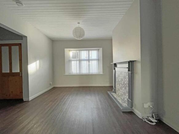 Living room (1) 