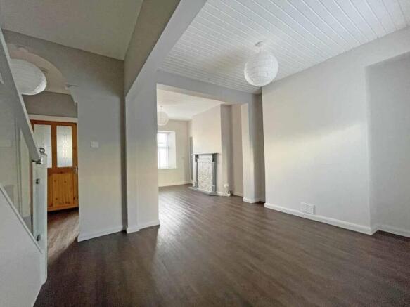 Lounge   Dining room
