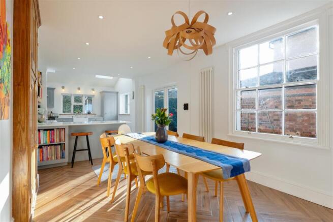 kitchen-1.jpg