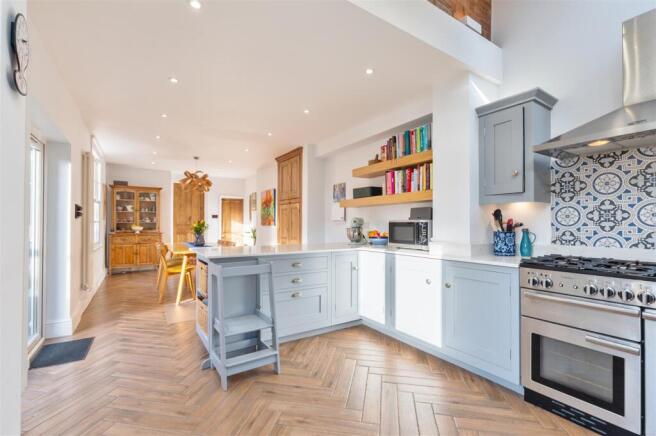 kitchen-6.jpg