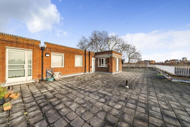 Roof Terrace (2)