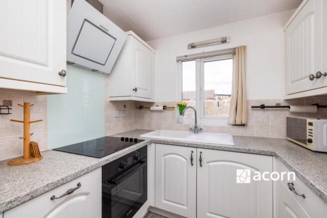 Kitchen (2)