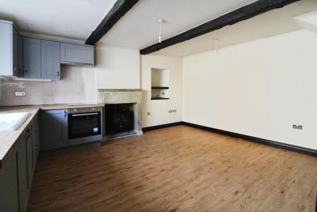 Lounge/Kitchen