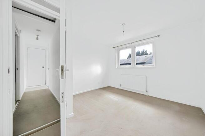 288d8eeb-bedroom 202