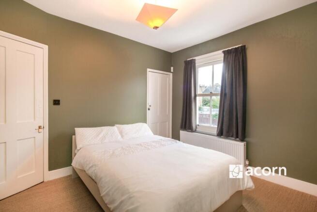 4e285fdd-3caf-f01...