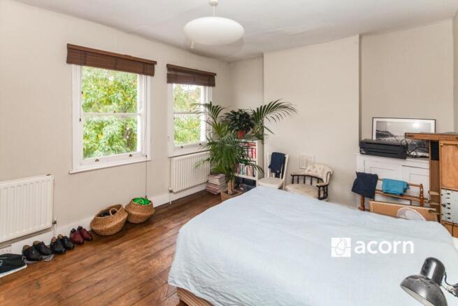 19557018-26a8-f01...