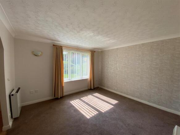 Living room...jpg