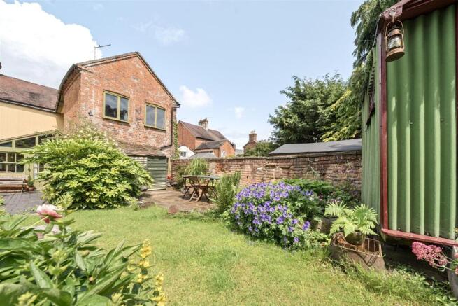 Garden Shed and Rear.jpg