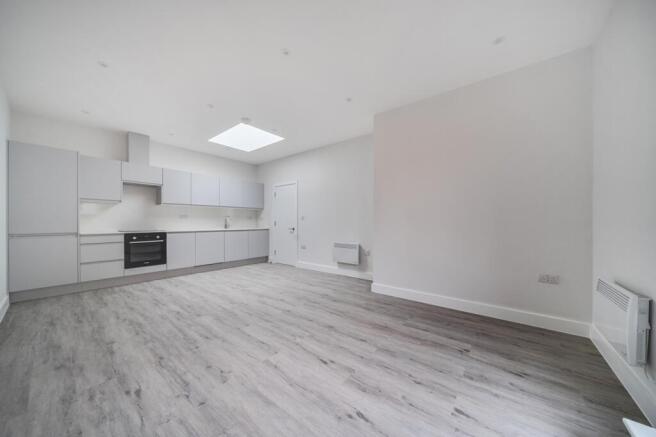 1387328-5-693168e...