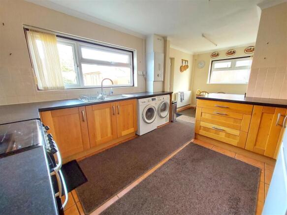 Kitchen Diner