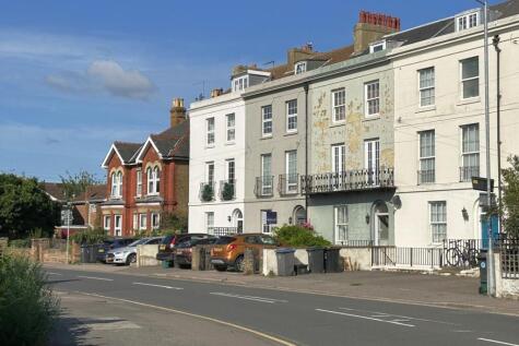 London Road, Deal, CT14