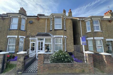 Downs Road, Walmer, CT14