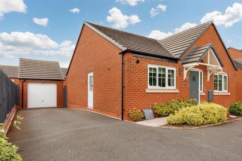 Stratford Grove, Evesham