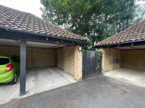 CAR PORT
