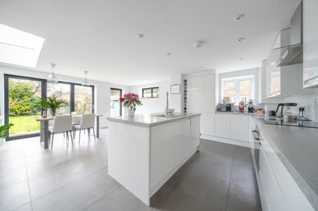 Kitchen/Dining Room
