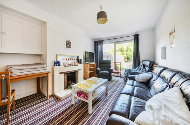 Sitting/Dining Room