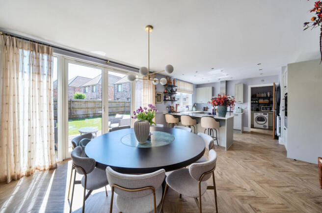 Kitchen Dining Rm