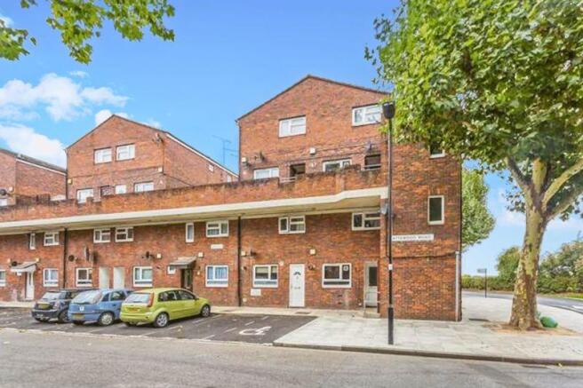 2 Bedroom Flat For Sale In Attewood Road Northolt UB5 2-bedroom-flat-for-sale-in-attewood-road-northolt-ub5