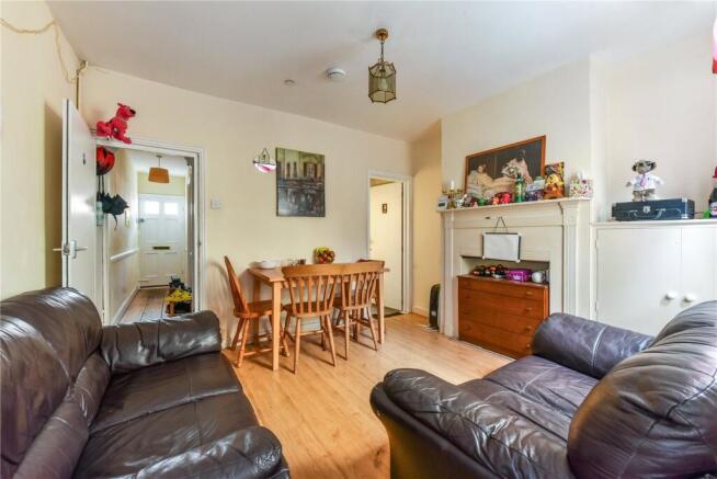Sitting/Dining Room
